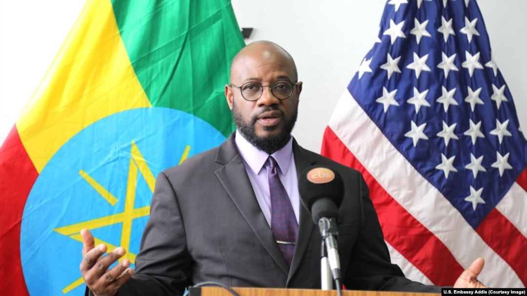 የዩናይትድ ስቴትስ አምባሳደር ኧርቪን ማሲንጋ