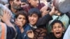 Hamas Lage 2 Fanm Izrayelyen nan yon Lòt Boukantay Prizonye pou Otaj 