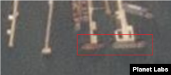 남포 유류 하역 시설에 21일 100m와 65m 길이의 유조선 2척이 자리하고 있다. 사진=Planet Labs