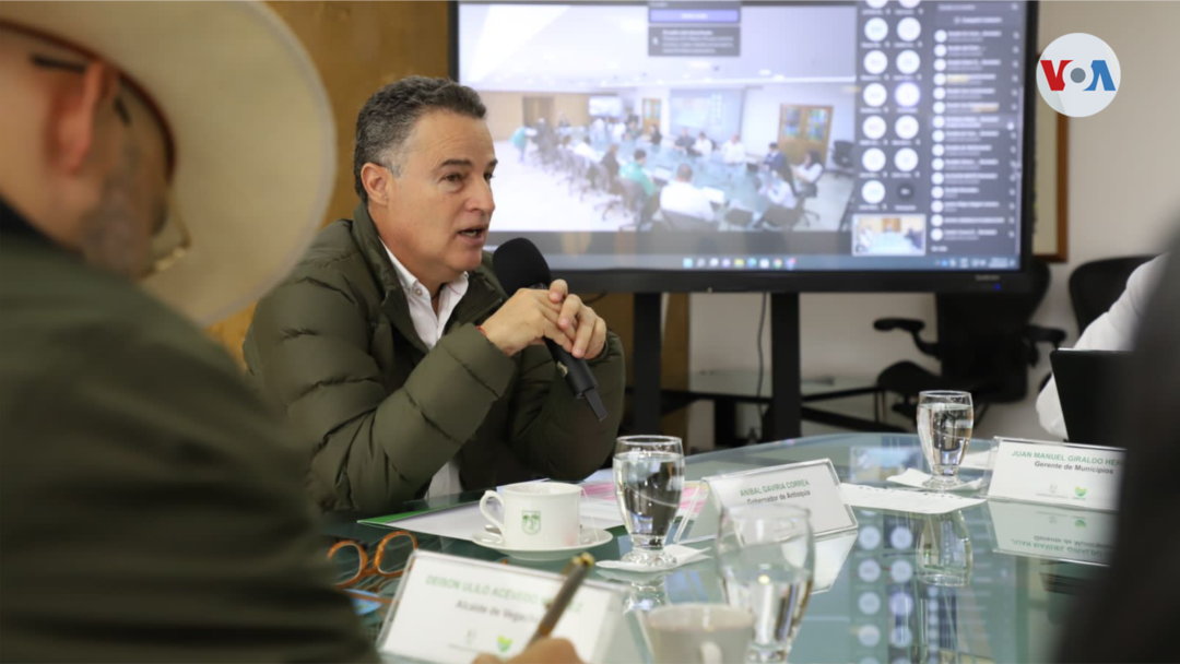 El gobernador de Antioquia, Aníbal Gaviria, en un consejo de seguridad el lunes 13 de marzo de 2023 por la difícil situación de orden público generada por el paro minero del Clan del Golfo. Foto cortesía: Gobernación de Antioquia.
