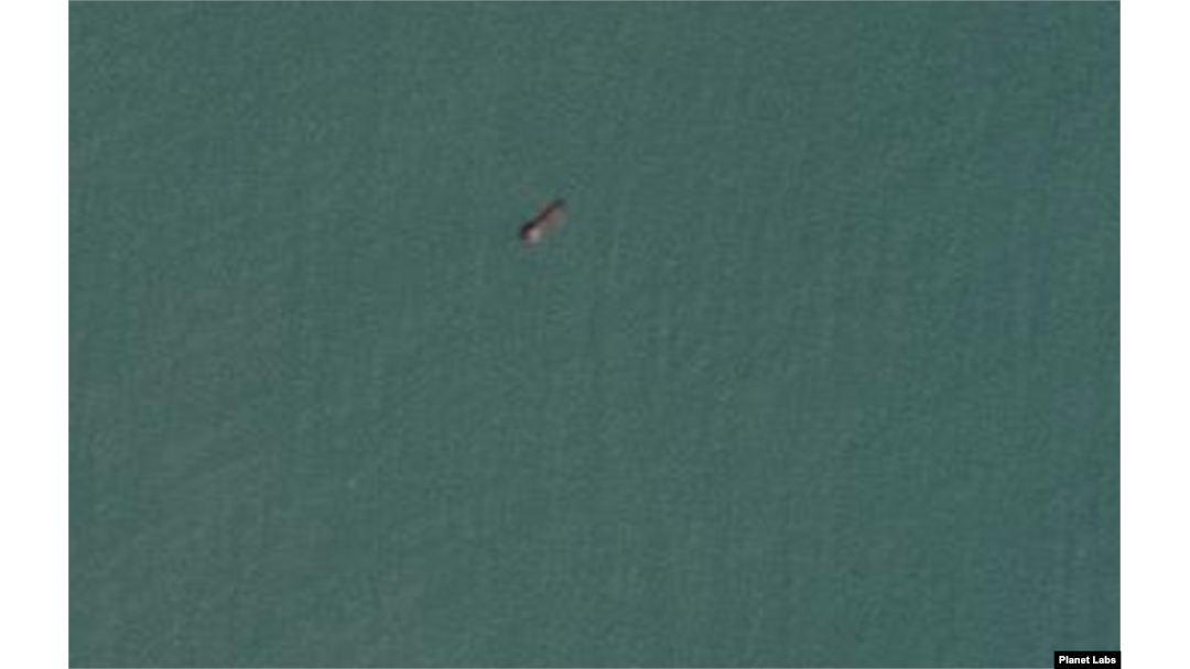 중국 해상을 촬영한 위성사진에 포착된 천마산호 추정 선박. 사진=Planet Labs (자료사진)