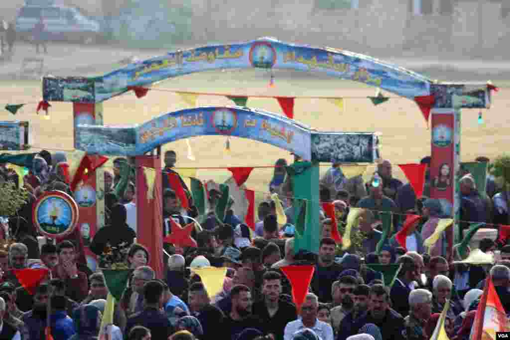 Efrînîyên Derbider Serdana Cangorîyan Kirin