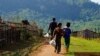 မြန်မာစစ်ဘေးရှောင် ကလေးငယ်များ - IDP Children။ ဓါတ်ပုံ - မိုင်ညီဝင်းမောင်