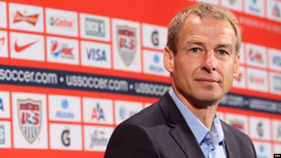 El nuevo entrenador de la selección estadounidense, Jürgen Klinsmann, logró que su equipo mejorara su imágen ante México.