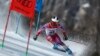 Ayisyen Richardson Viano desann morn nan pandan kous gran chelem maskilen an nan chanpyona mondyal ski a nan Cortina d'Ampezzo, Itali, 19 Fev. 2021.
