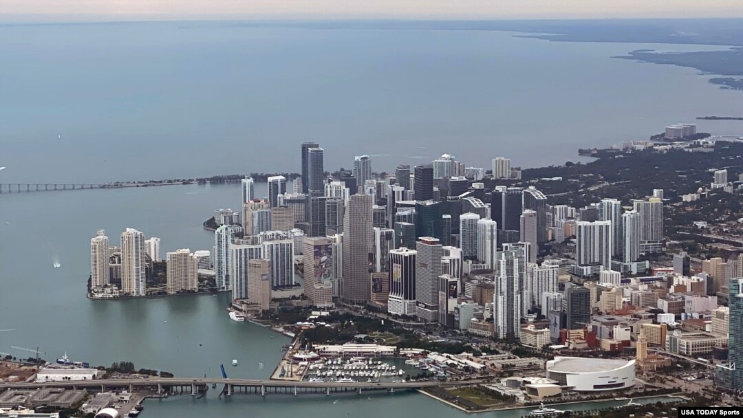 Gran parte de esa riqueza supuestamente ilegal sacada de Venezuela ha ido a parar al floreciente mercado de las viviendas de lujo en Miami. 
