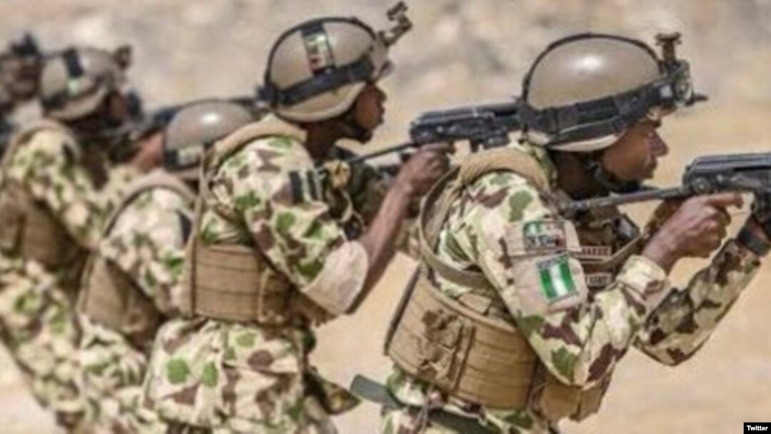 Sojojin Najeriya yayin wani atisaye da suka yi (Twitter/@HQNigerianArmy)