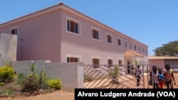 Escolas continuam fechadas
