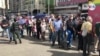 Desinformación y largas filas marcan proceso de vacunación en Venezuela