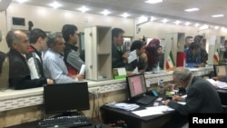 ایران تا چند ماه دیگر ۶۰۰ هزار مهاجر افغان را اخراج می‌کند