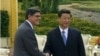 美国财政部长雅各布•卢2013年3月19日在北京与中国国家主席习近平会晤(VOA视频截图)