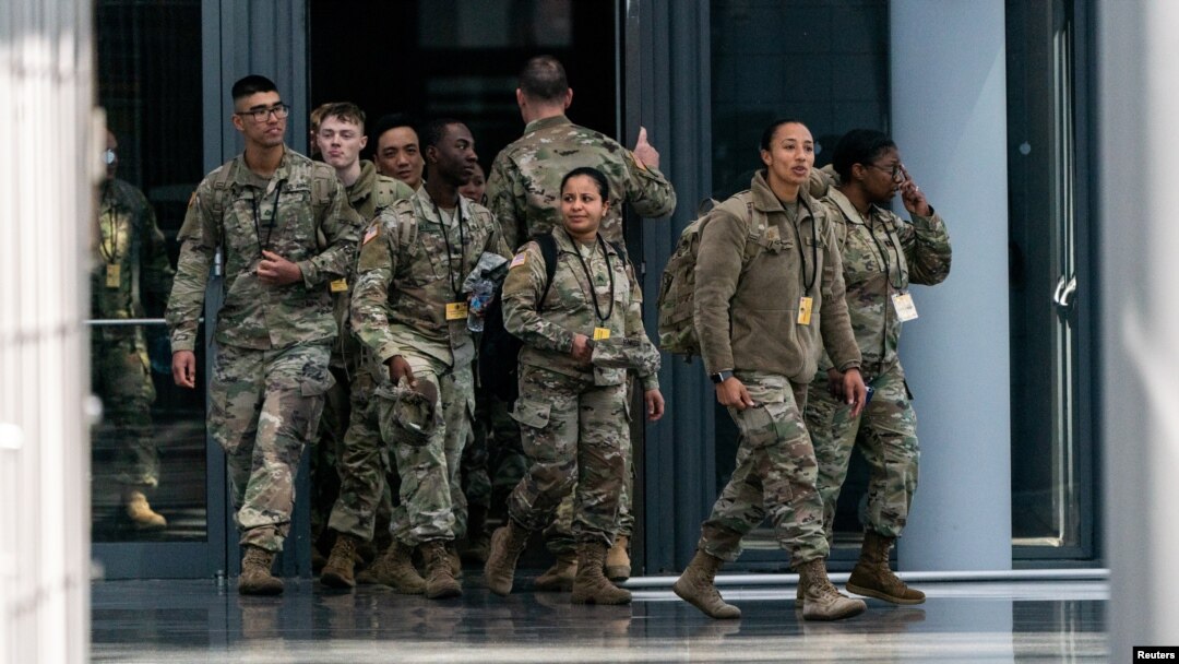 Los nuevos reclutas del ejército de EE.UU. no pueden haber sido hospitalizados por COVID-19.