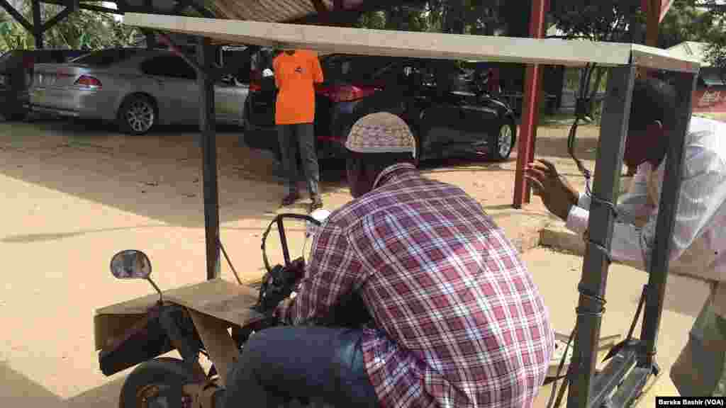 Muktar Adam, matashi da ya kirkiri mota mai amfani da hasken rana