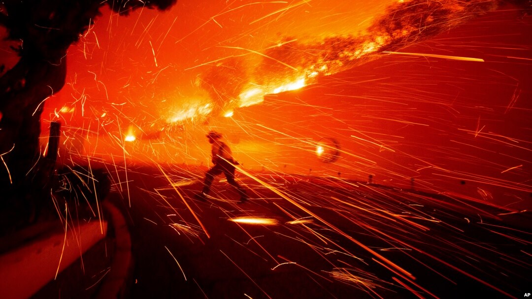 APTOPIX California Wildfire