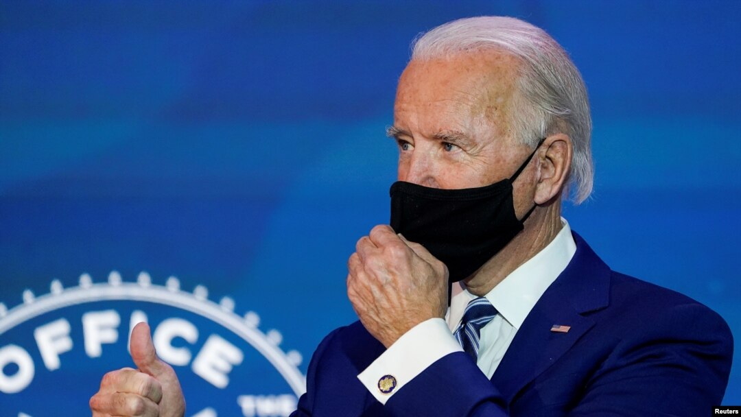 El presidente electo de los EE. UU., Joe Biden en su sede de transición en Wilmington, Delaware, EE. UU., 9 de diciembre de 202. 