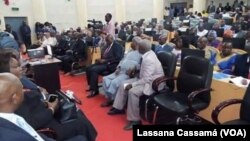 Deputados guineenses regressam ao Parlamento