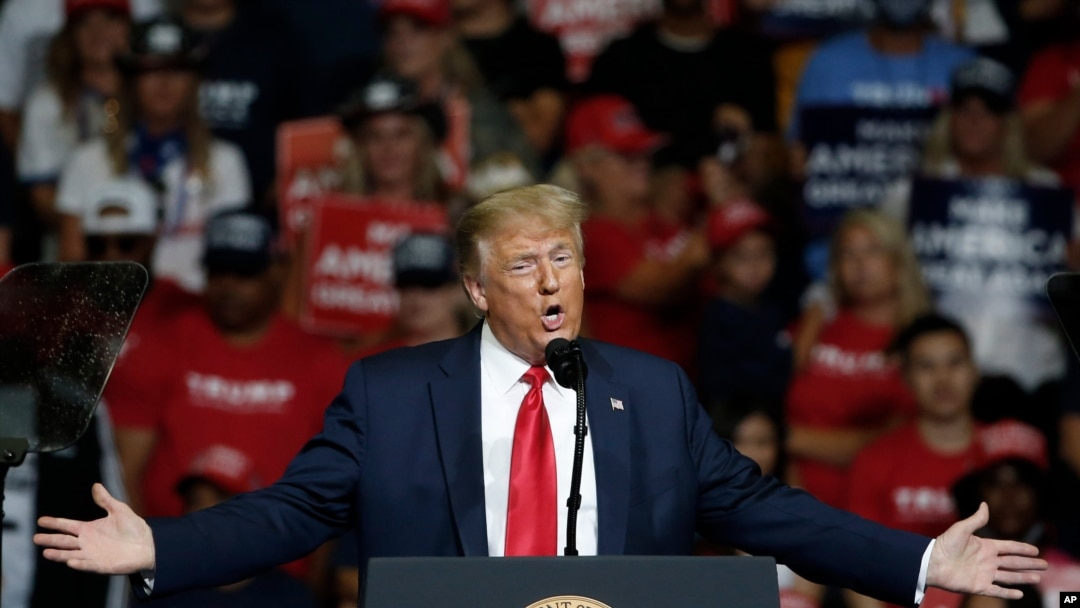 ABD Başkanı Donald Trump, Corona virüsü salgını başladığından bu yana ilk mitingini Tulsa şehrinde düzenledi. 