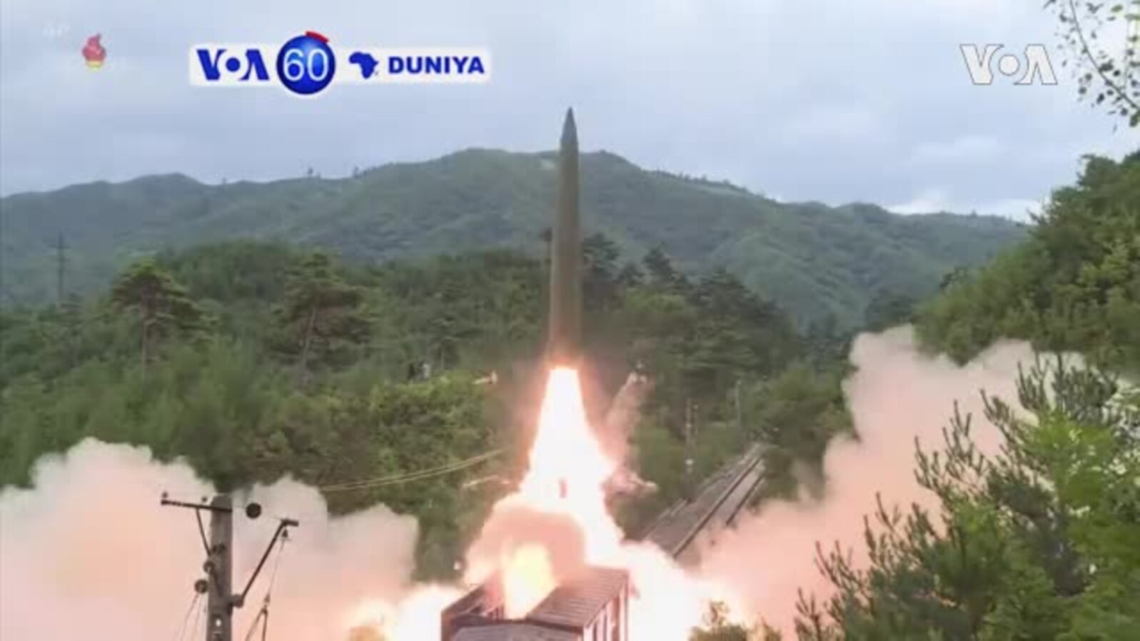 VOA60 DUNIYA: A Koriya Ta Arewa, Gwanmatin Pyongyang Ta Ce Ta Yi Nasarar Harba Makamai Masu Linzami Daga Jirgin Kasa A Karon Farko