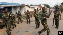 Bamwe mu basirikare b'Uburundi baburizamwo imyiyerekano yo mu 2015 