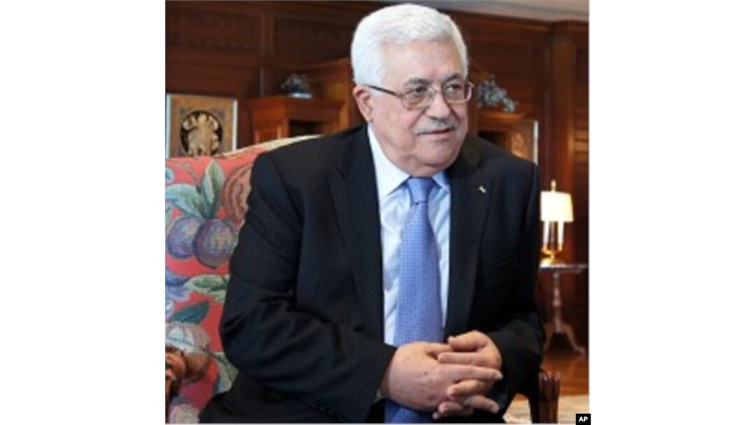 Palestinian Authority President Mahmoud Abbas meets for Mideast peace talks in Sharm el-Sheikh, Egypt, 14 Sept 2010.