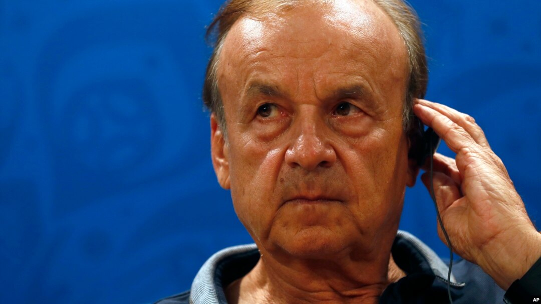 Rohr (AP)