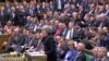  Farai Ministar Birtaniya Theresa May tana jawabi a majalisa