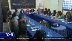 Tiranë, studim mbi kushtet e punës së gazetarëve
