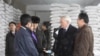지난 2010년 2월 유엔 관계자들이 북한 평양의 WFP 밀가루 공장을 방문했다. (자료사진)