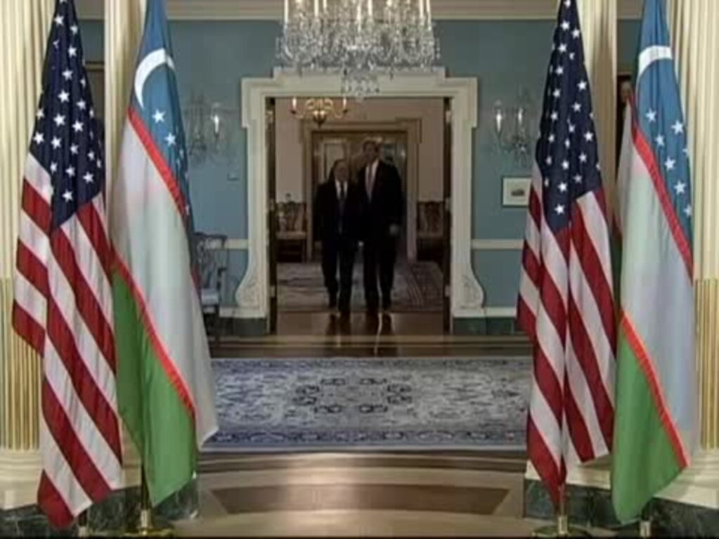 AQSh Davlat kotibi Jon Kerri - O'zbekiston Tashqi ishlar vaziri Abdulaziz Komilov/Kerry-Kamilov meet