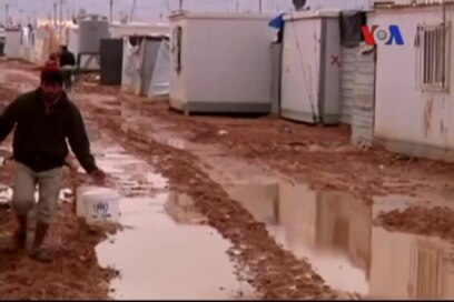 Suriyeli Mülteciler Kışla Mücadele Ediyor