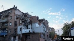 Харьков: после российского воздушного удара (архивное фото)