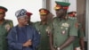 Gwamnan Oyo Abiola Ajimobi tare da Babban Hafsan Sojin Najeriya, Tukur Buratai 