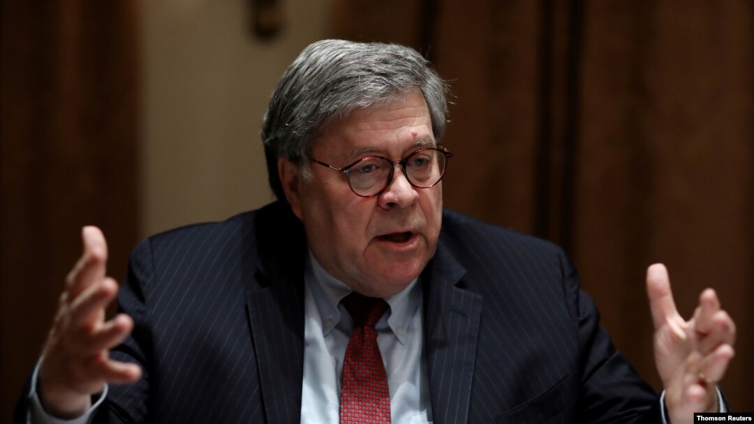 El secretario de Justicia William Barr lanzó duras críticas a la penetración del Partido Comunista Chino en el tejido empresarial estadounidense.