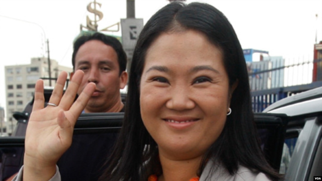 Keiko Fujimori dijo que no comparte la opinión de Trelles y que debido a eso el vocero ya no es parte del proyecto electoral "Fuerza 2011".