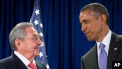 Raul Castro e Obama num encontro anterior
