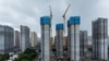 资料照片：中国江苏省淮安市的一个住宅楼建筑工地。（2024年10月17日）