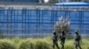Ecuador: Encuentran más de un centenar de armas en zona residencial de Quito