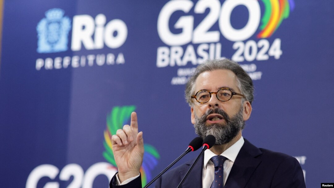 El Embajador Mauricio Lyrio, Secretario de Asuntos Económicos y Financieros del Ministerio de Relaciones Exteriores y Sherpa del G20 de Brasil, habla este 20 de febrero de 2024 antes de la reunión de cancilleres del G20 en Río de Janeiro.