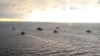 Российские военные корабли проследовали в Черное море 