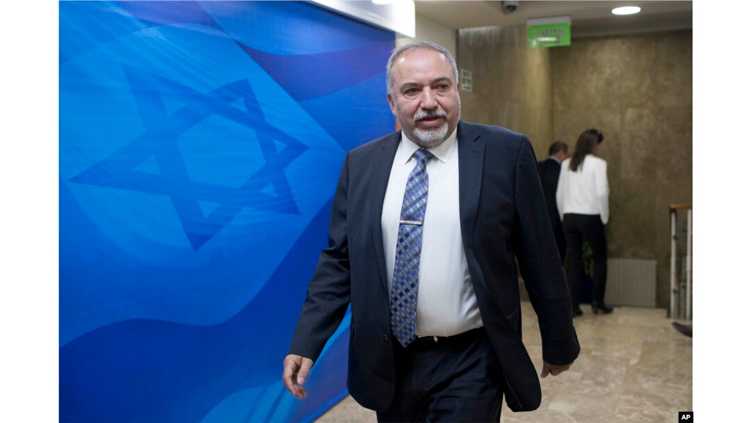Israel Defense Minister Avigdor Lieberman attends cabinet meeting on Jan. 8, 2017.