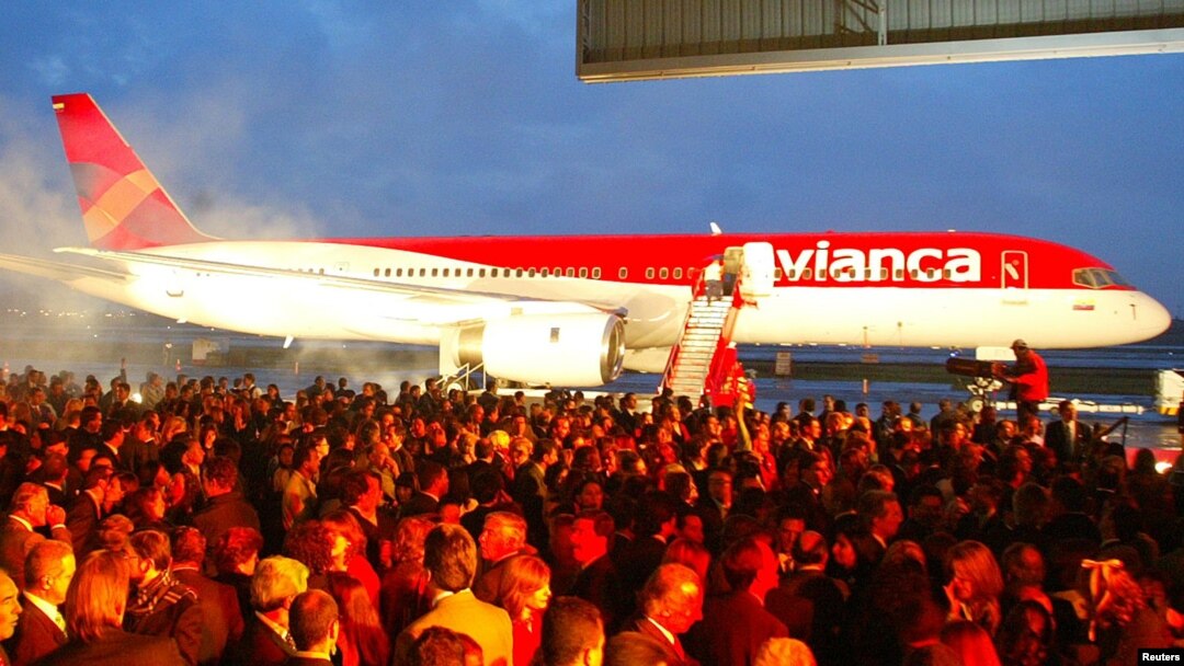 Presentación de la nueva imagen de Avianca en el aeropuerto El Dorado de Bogotá. Feb.28 de 005. La aerolínea suspendió los vuelos a Venezuela y desde ese país a Colombia y Perú a partir del 26 de julio de 2017.
