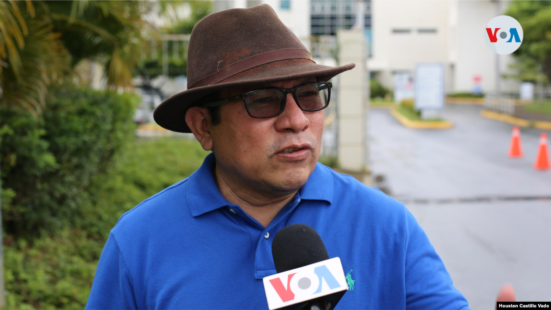 ARCHIVO - Empresario de la radiodifusión Miguel Mora, quien busca la Presidencia de Nicaragua en las elecciones generales del 7 de noviembre próximo.
