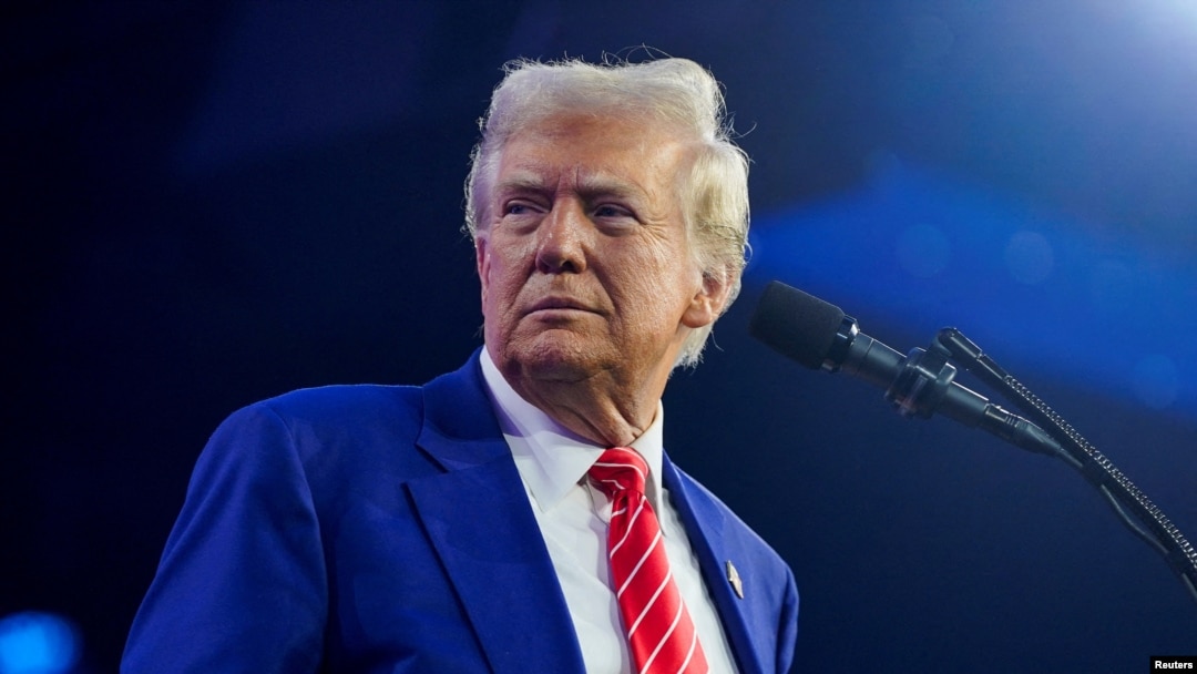 ARCHIVO - El presidente electo de Estados Unidos, Donald Trump, asiste al AmericaFest de Turning Point USA en Phoenix, Arizona, EEUU, el 22 de diciembre de 2024