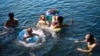 Sweltering Temperatures Prompt China Heat Advisory 