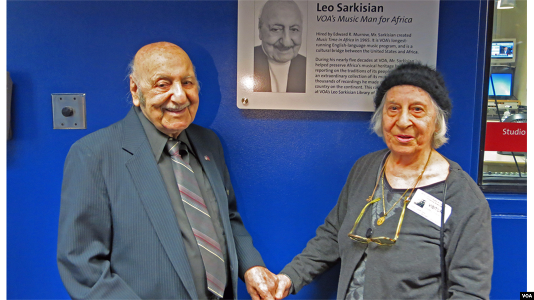 Leo Sarkisian da matarsa Mary