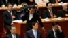 三位中共中央政治局委员在中国政协大会闭幕式的主席台上（2017年3月13日），前排左起：组织部长赵乐际，中央办公厅主任栗战书，上海市委书记韩正（2017年3月13日）。有些人认为，他们都有可能成为中共十九大政治局常委。7月15日赵乐际到重庆宣布：&ldquo;孙政才同志不再兼任重庆市委书记、常委、委员职务&rdquo; 。7月19日中国大亨马云所辖的香港南华早报有专栏文章说，疑似栗战书女儿在香港经商和居住豪宅， 似乎和香港富商蔡华波关系密切。后来南华早报撤稿道歉，说南华早报高层编辑认为，任美贞的这篇评论《新加坡半岛酒店的投资者如何同习近平的主要助理扯上关系》不符合其标准，包含几个无法验证的暗示性内容。