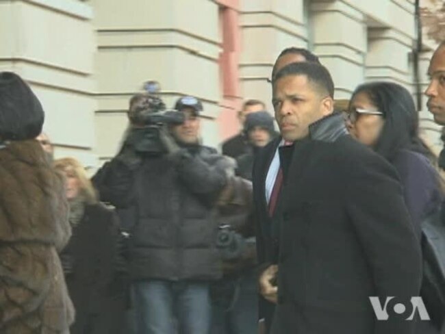 Former Congressman Jesse Jackson Pleads Guilty to Corruption