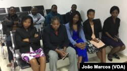 Professores exigem justiça 