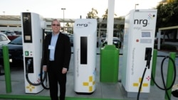 VOA Asia - Charging Aussie rides