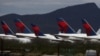 Trump pide al Congreso dar ayuda económica a las aerolíneas